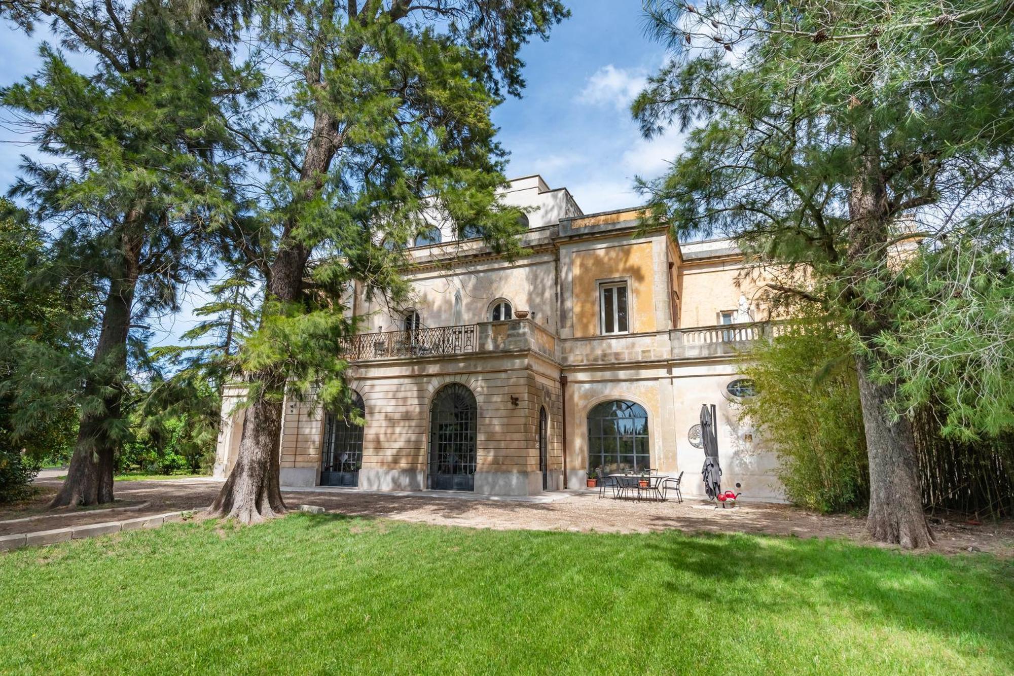 Villa Vallone Apartments Galatina Εξωτερικό φωτογραφία